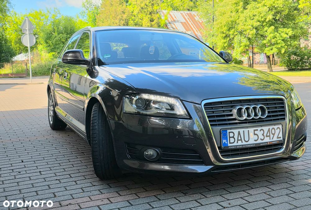 Audi A3 Sportback - 2