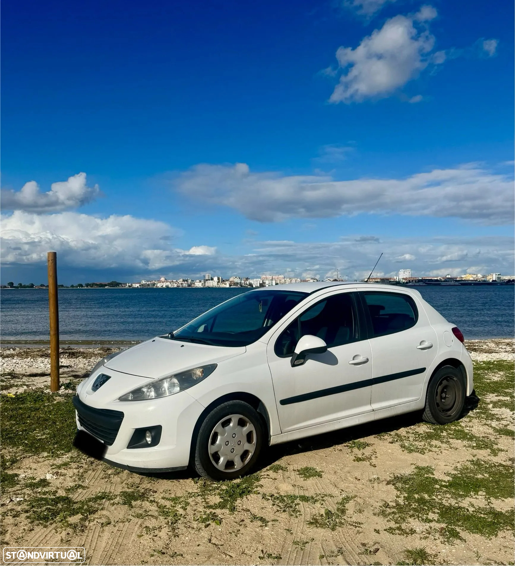 Peugeot 207 1.4 HDi WIP Nav - 4