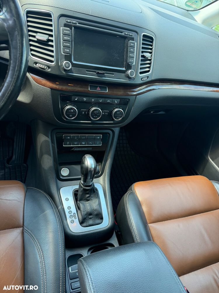 Volkswagen Sharan 2.0 TDI DSG BlueMotion Technology Highline - 14
