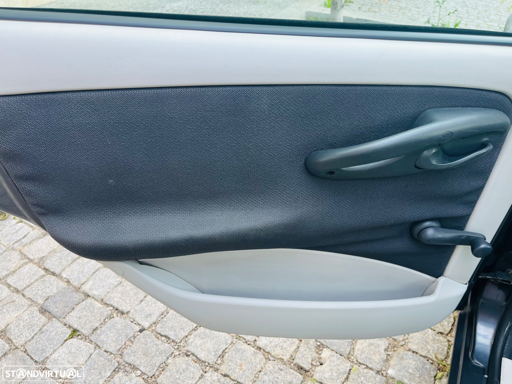Fiat Punto 70 JTD Multijet Dynamic - 37