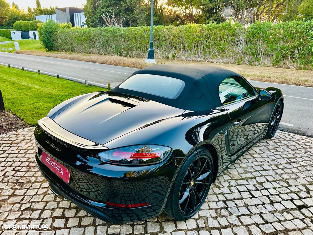 Porsche 718 - 10