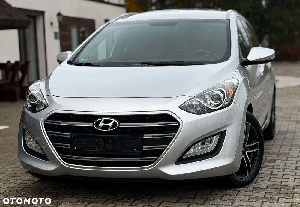 Hyundai i30 Kombi 1.6 GDi DCT Passion - 5