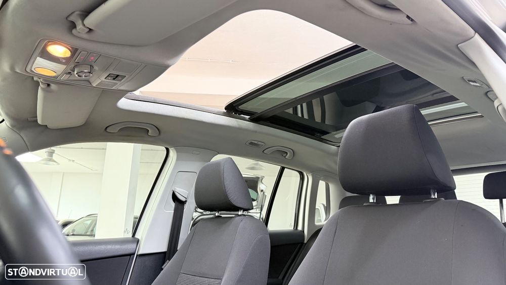 VW Tiguan 1.4 TSi Sport BlueMotion - 5