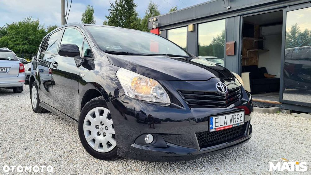 Toyota Verso - 4
