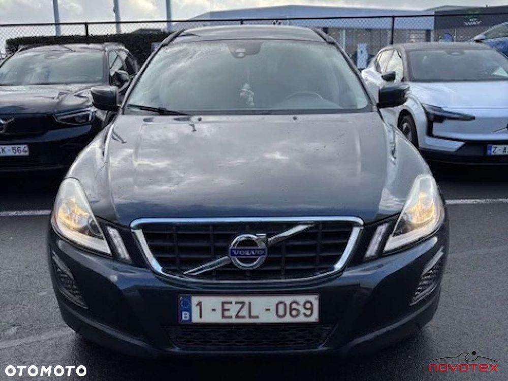 Volvo XC 60 D3 Momentum - 5