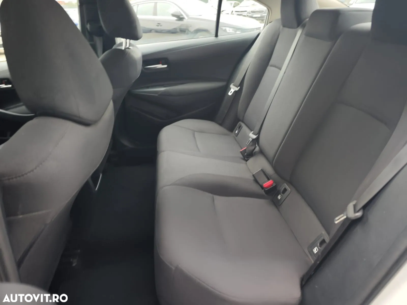 Toyota Corolla - 11
