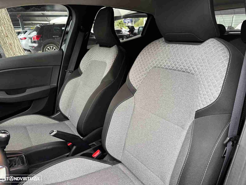 Renault Clio 1.0 TCe Evolution - 9