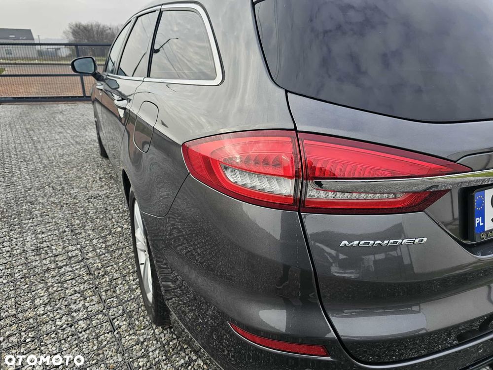 Ford Mondeo 2.0 EcoBlue Titanium - 12