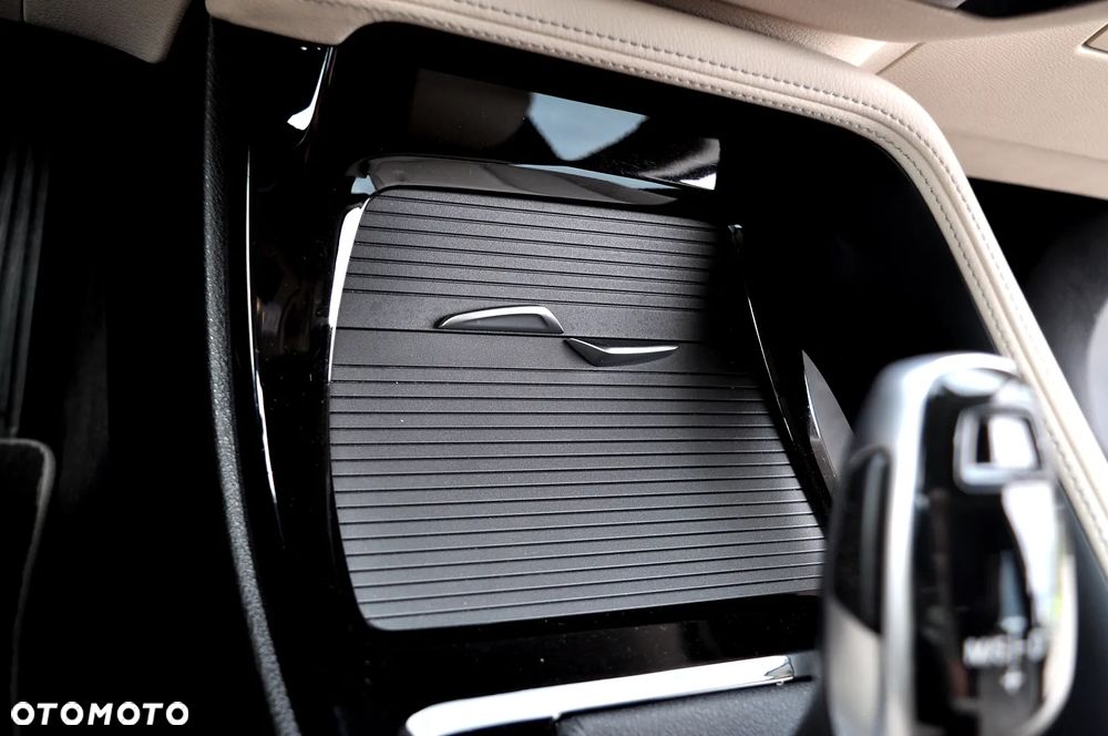 BMW X1 xDrive20d xLine sport - 31