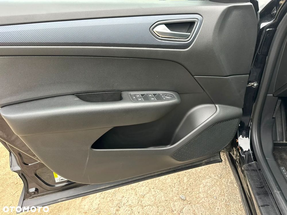 Renault Arkana TCe Mild Hybrid 140 EDC Evolution - 30