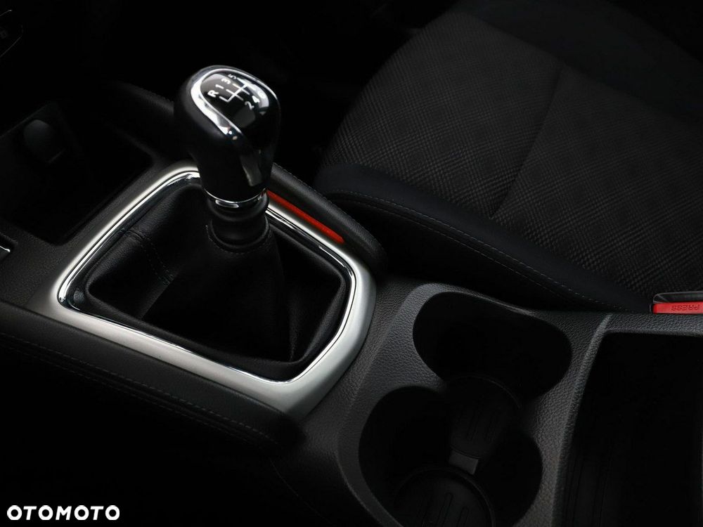 Nissan Qashqai 1.2 DIG-T N-Connecta - 27