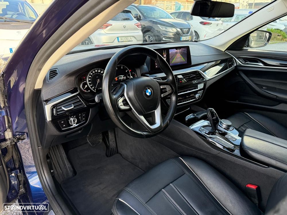 BMW 520 d Line Luxury Auto - 8