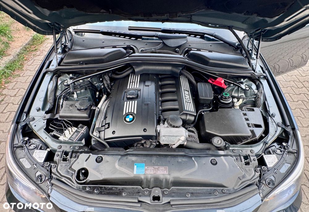 BMW Seria 5 530i Edition Exclusive - 22