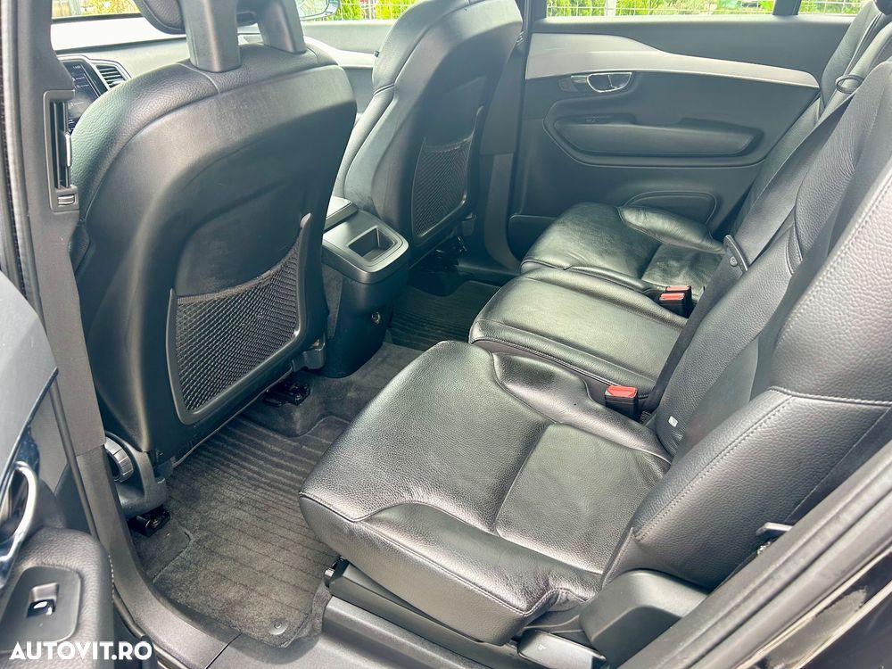 Volvo XC 90 D5 AWD Geartronic Momentum - 16