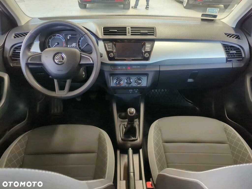 Skoda Fabia 1.0 TSI Ambition - 6
