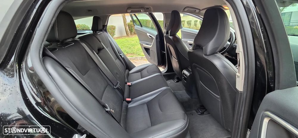 Volvo V60 - 27