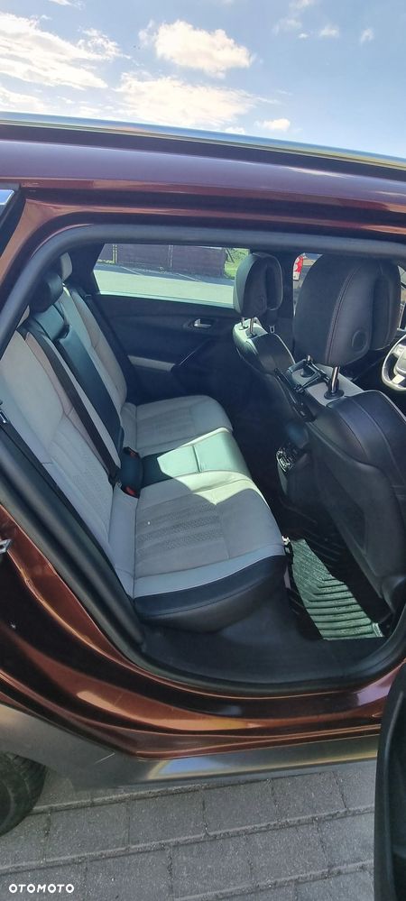 Peugeot 508 RXH 2.0 HDi HYbrid4 - 18