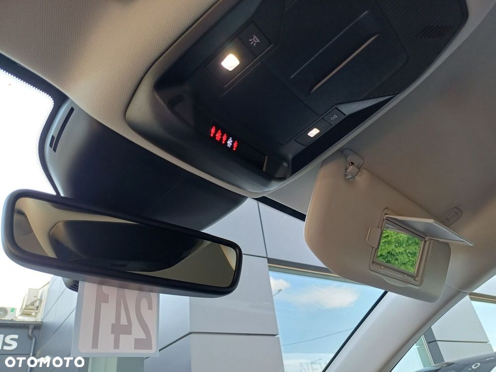 Peugeot 408 1.2 PureTech Allure Pack S&S EAT8 - 26