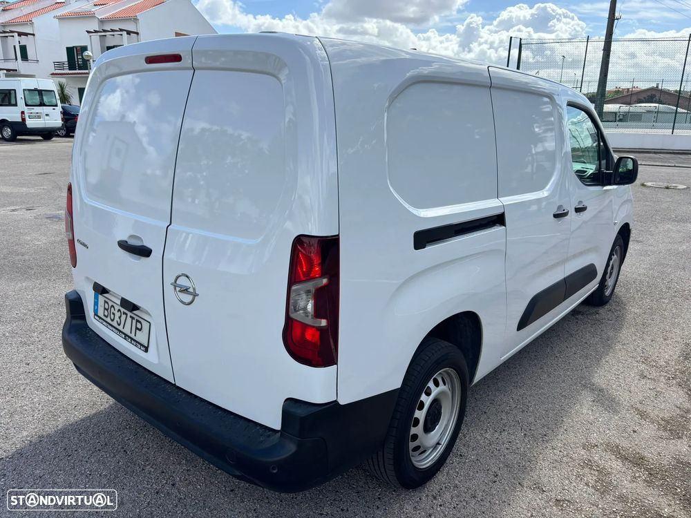 Opel Combo 1.5 CDTi 102cv L2 H1 ENJOY - AC - IVA DEDUTÍVEL - 12