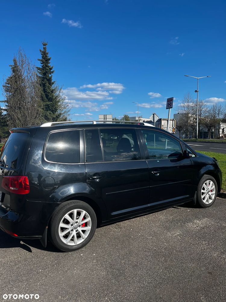 Volkswagen Touran - 7