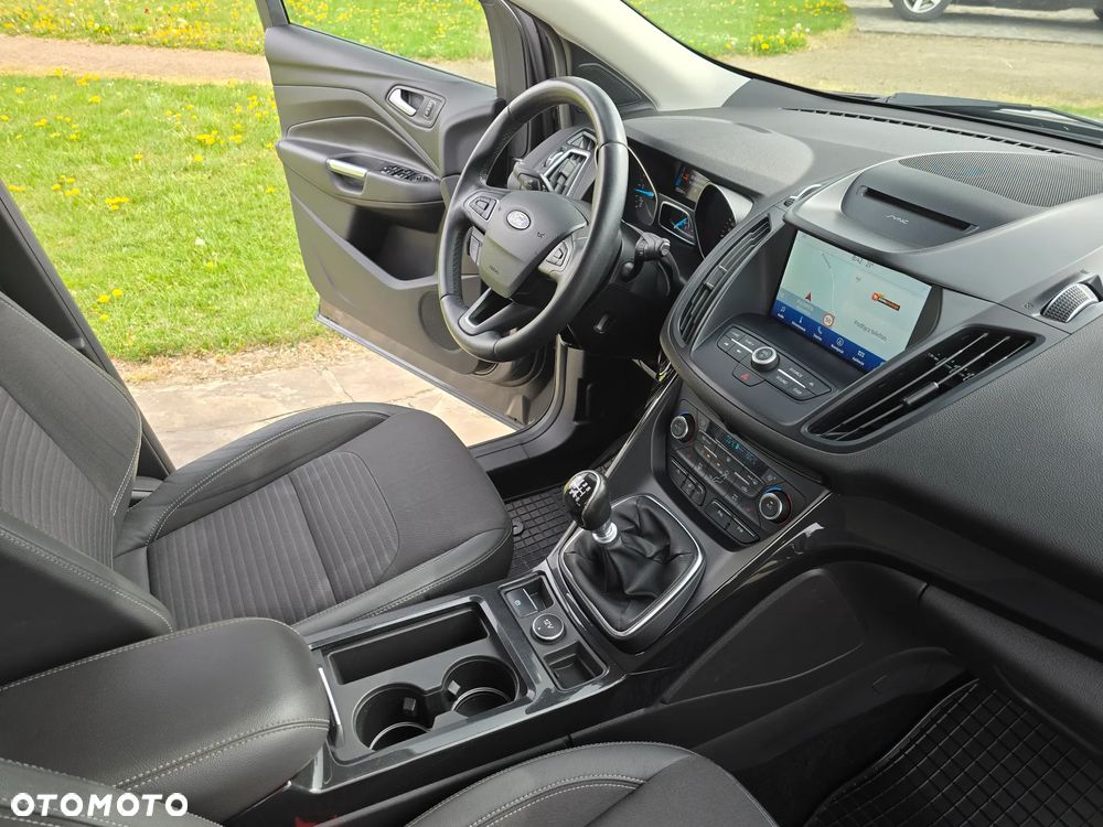 Ford Kuga 2.0 TDCi 4x4 Titanium - 29