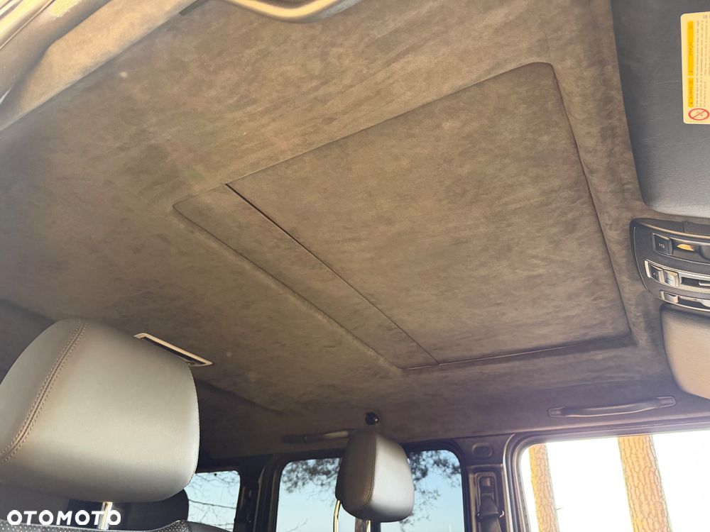 Mercedes-Benz Klasa G 63 AMG AMG SPEEDSHIFT 7G-TRONIC - 25