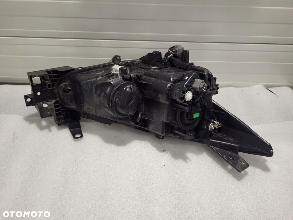 mazda 3 iii lewa lampa przód soczewka sedan 13-17 b45a-51040 - 8