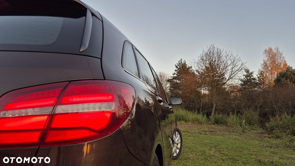 Mercedes-Benz Klasa B 180 (CDI) d Urban - 13