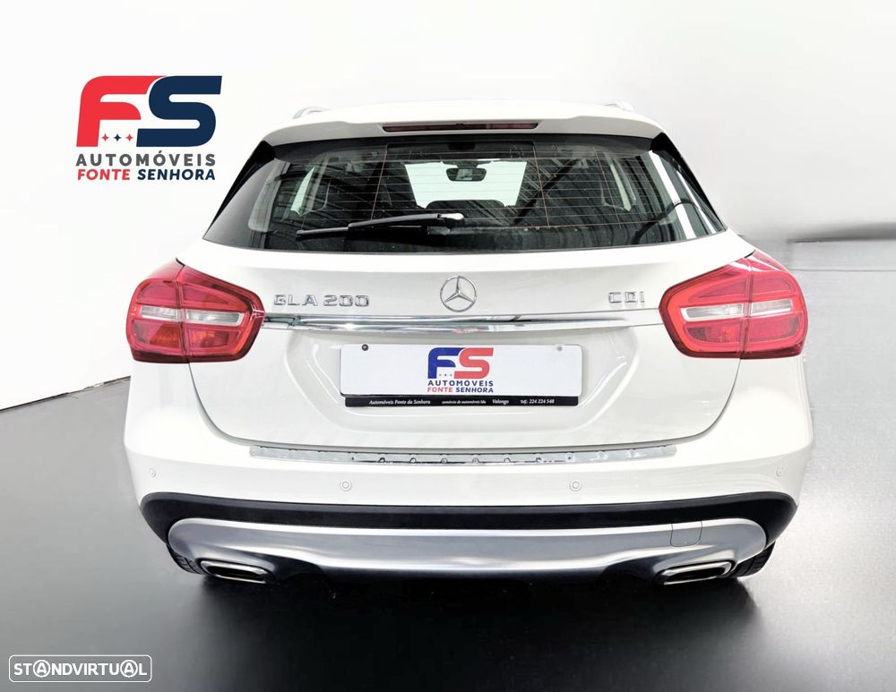 Mercedes-Benz GLA 200 CDi Urban Aut. - 19