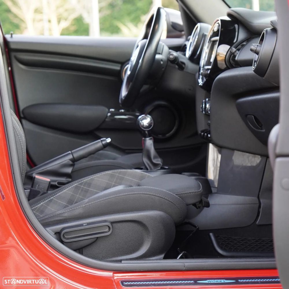 MINI 5 Portas One D - 26