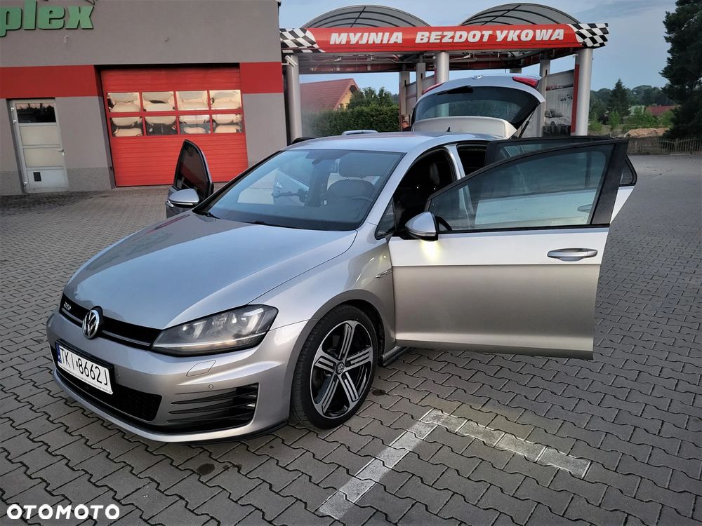 Volkswagen Golf VII 2.0 TDI BMT GTD - 18