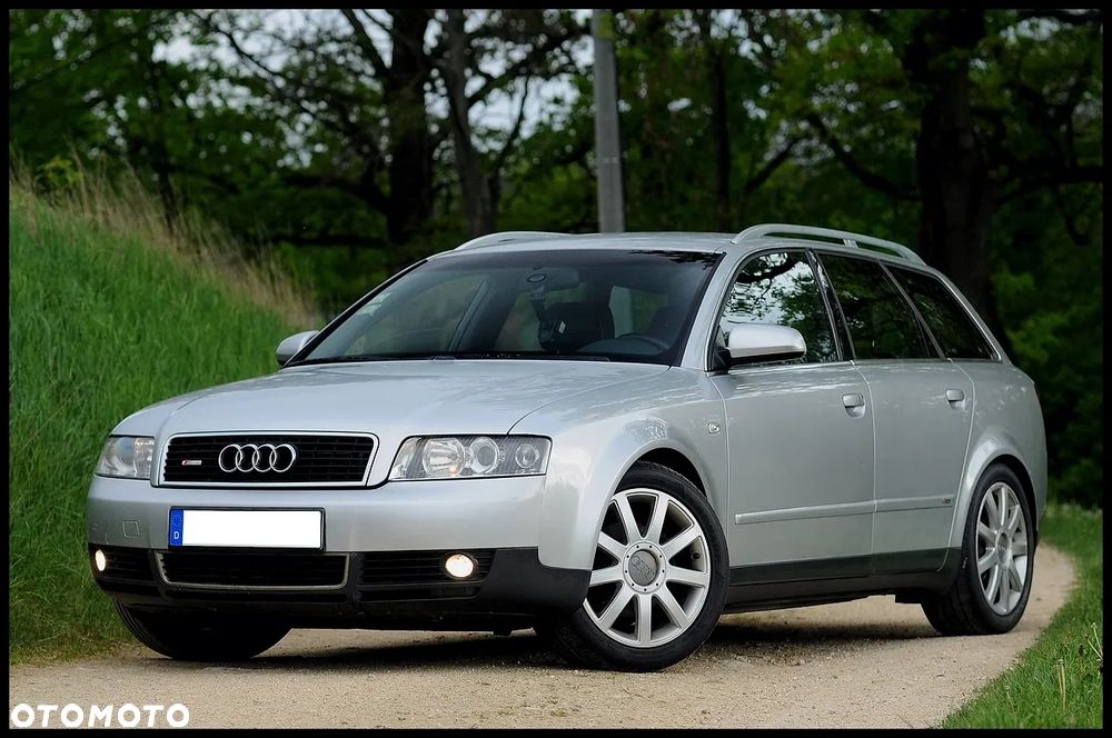 Audi A4 Avant - 11