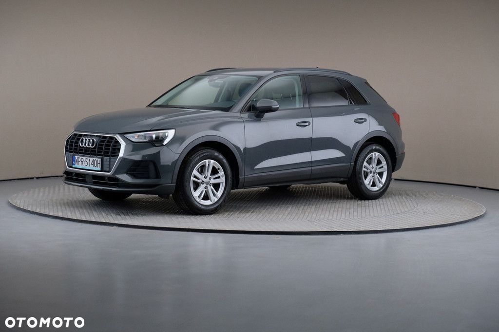 Audi Q3 - 1