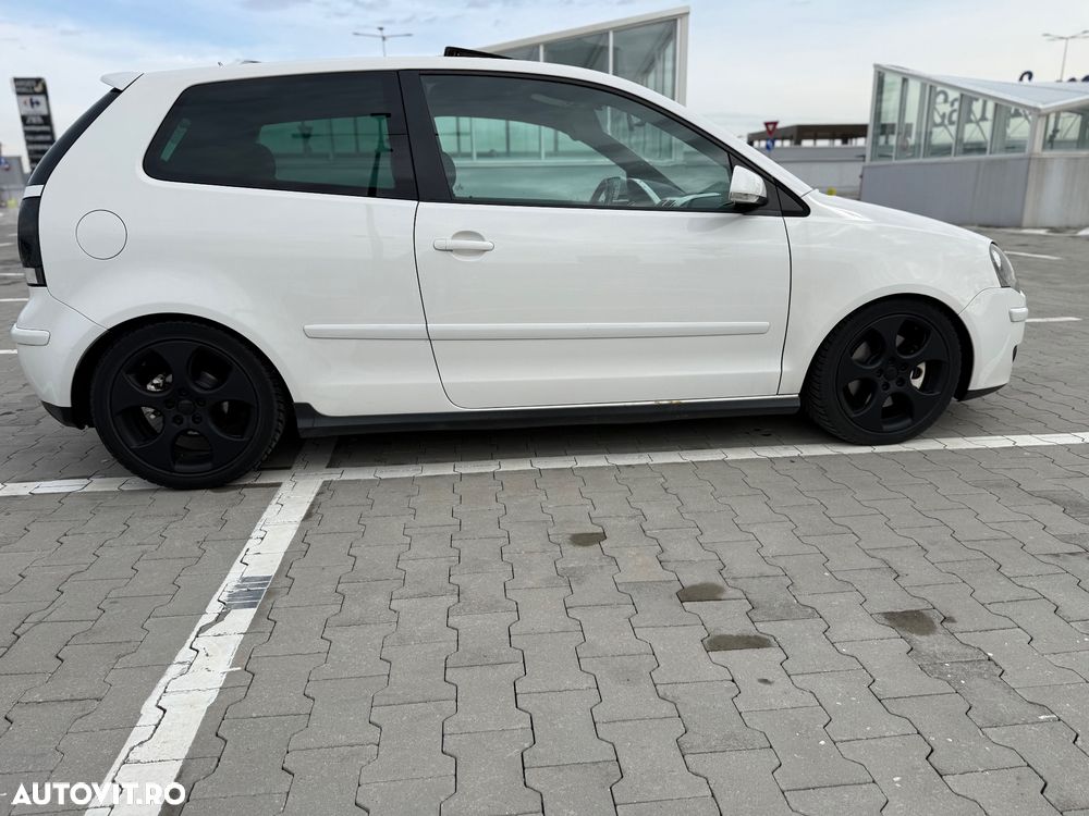 Volkswagen Polo - 6