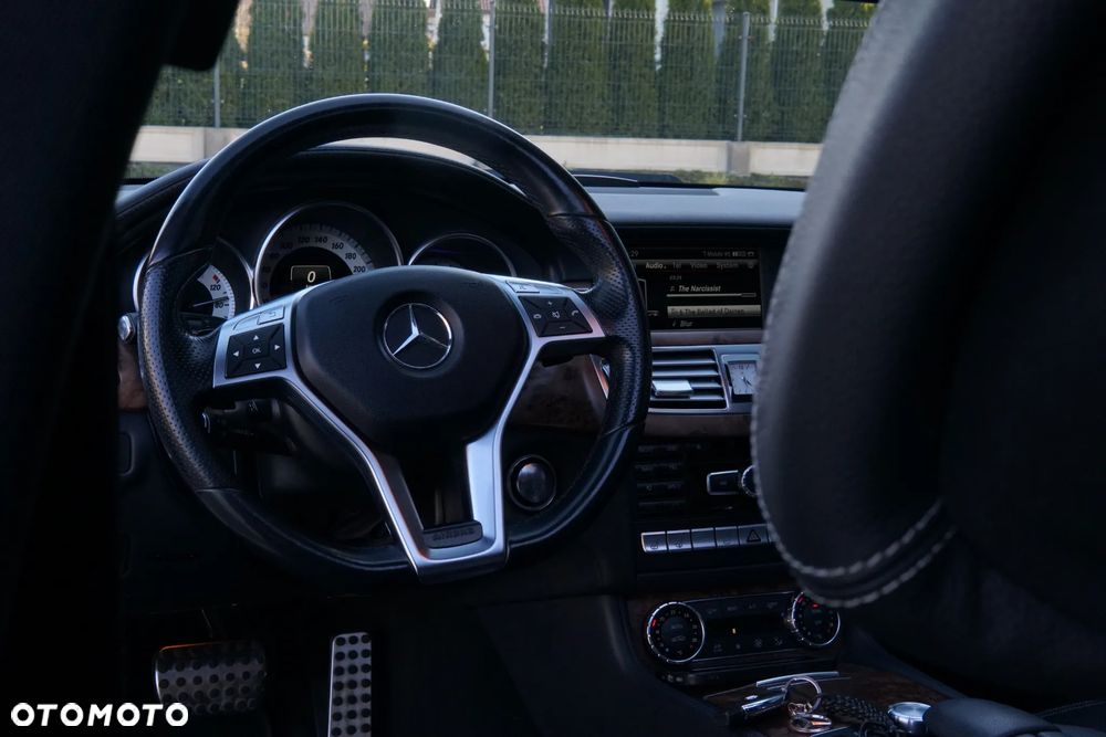 Mercedes-Benz CLS 350 CDI 4-Matic BlueEff - 7