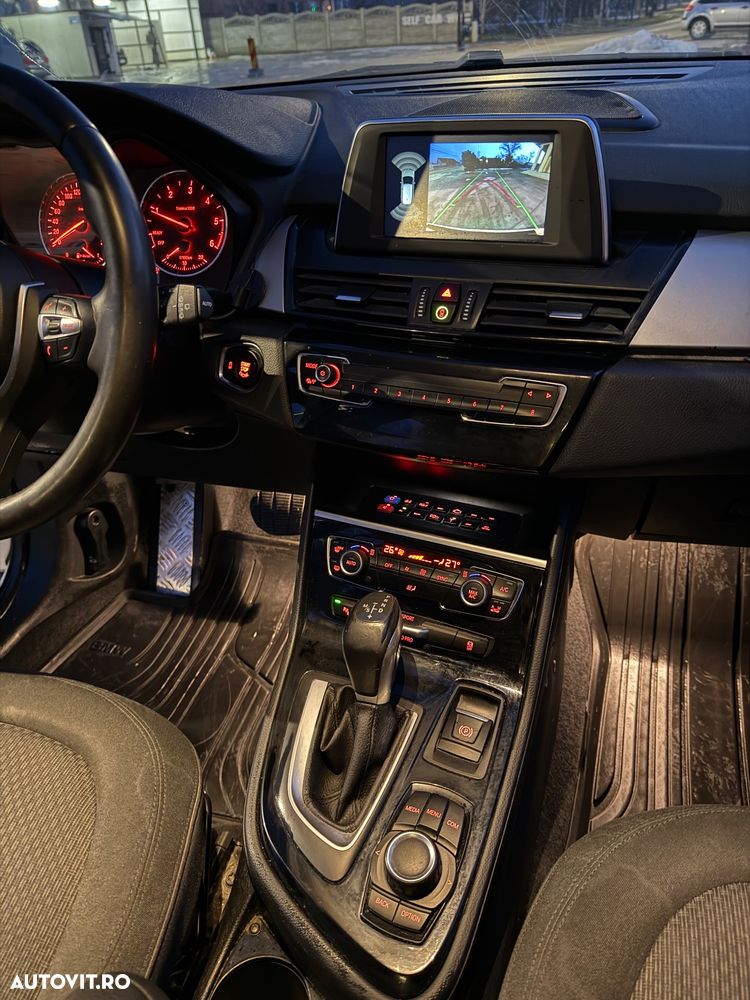 BMW Seria 2 220d Sport-Aut. M Sport - 20