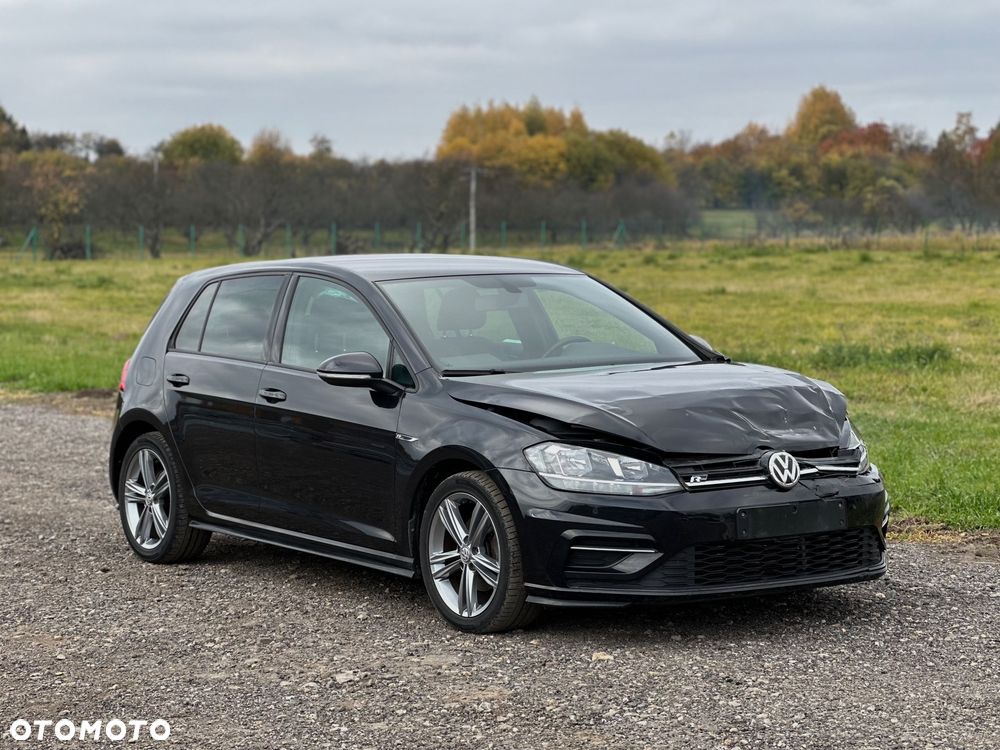 Volkswagen Golf 1.5 TSI OPF R-Line - 1