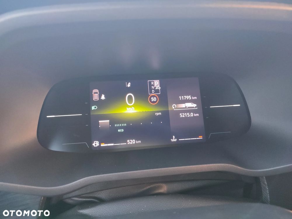 Renault Trafic 2.0 dCi EDC - 37