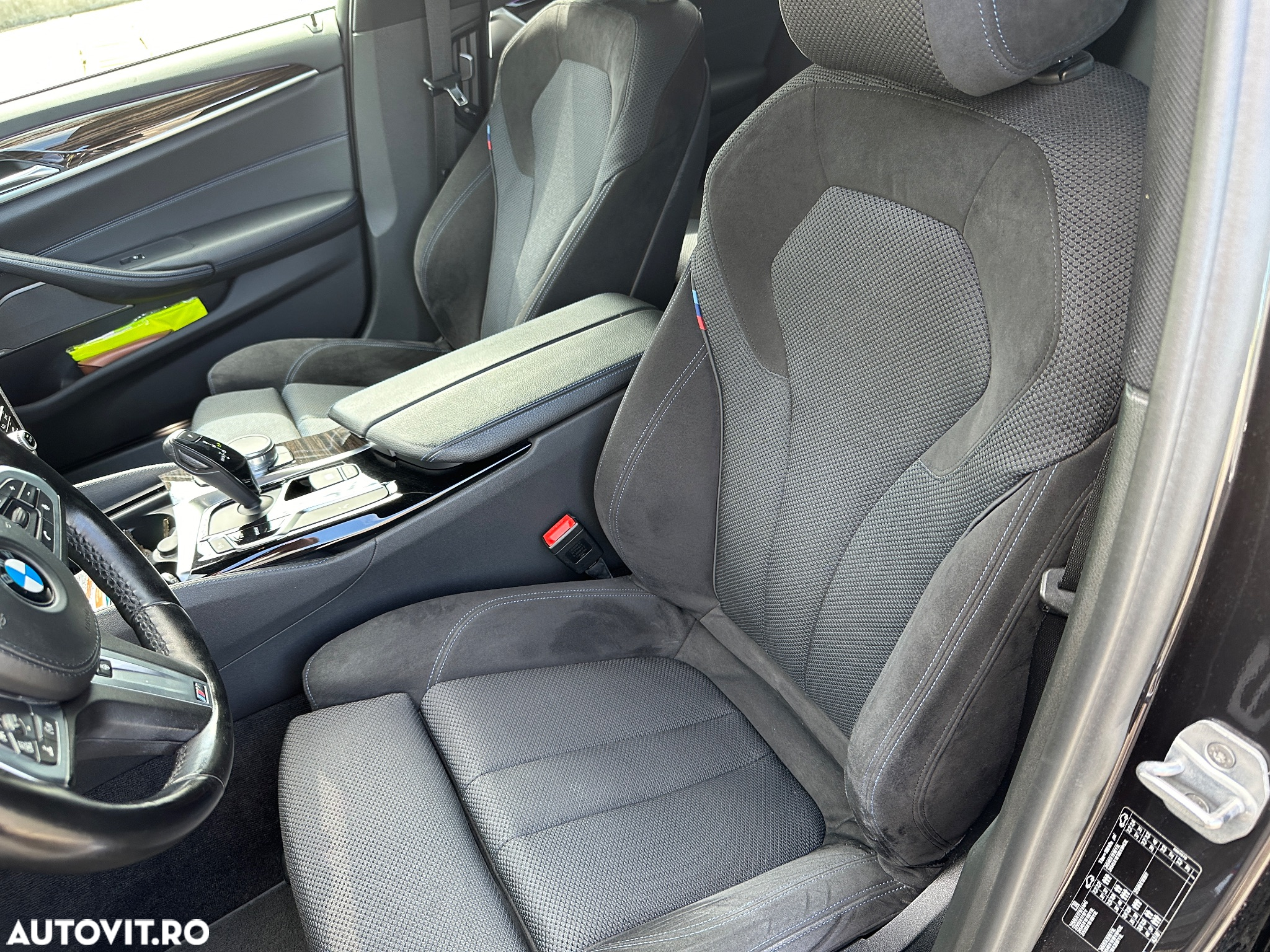 BMW Seria 5 525d Aut. - 14