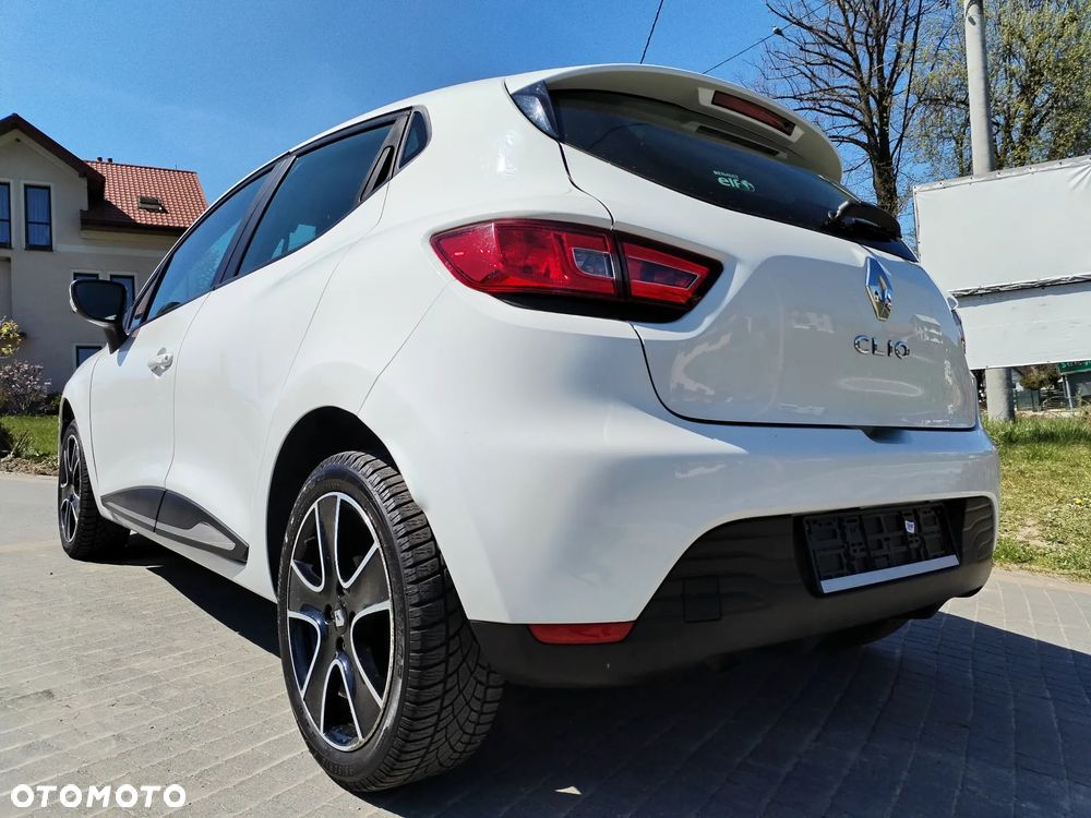 Renault Clio - 35