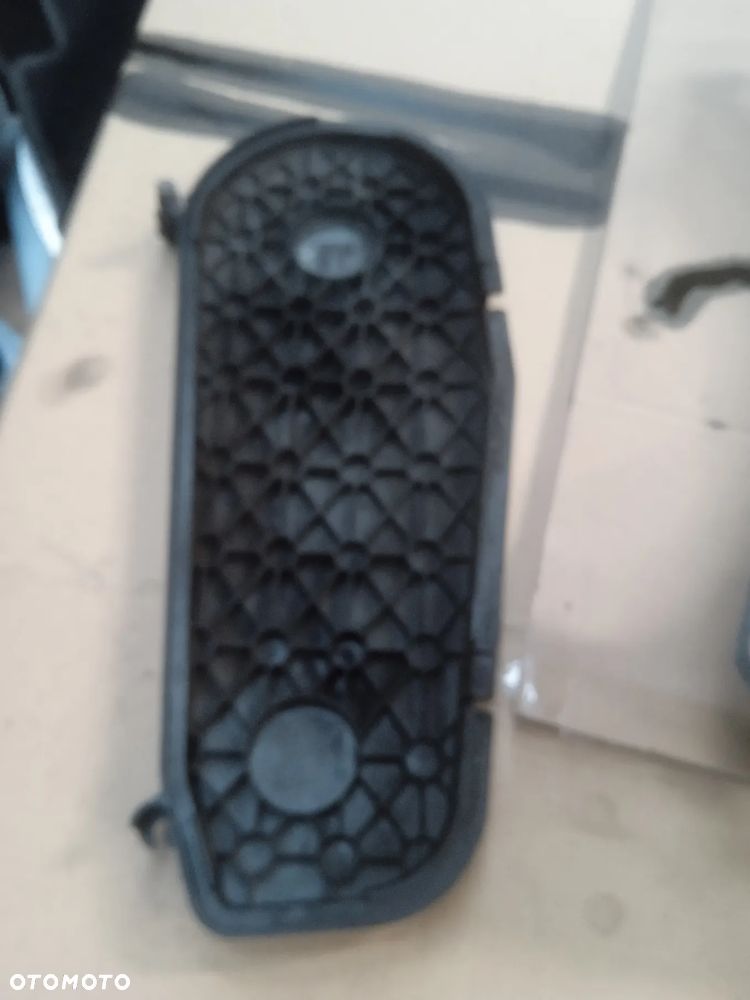 Obudowa paska 4.2TDI 057109123Q - 2