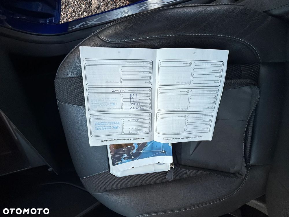 Ford Kuga 1.5 EcoBoost 2x4 Titanium - 22