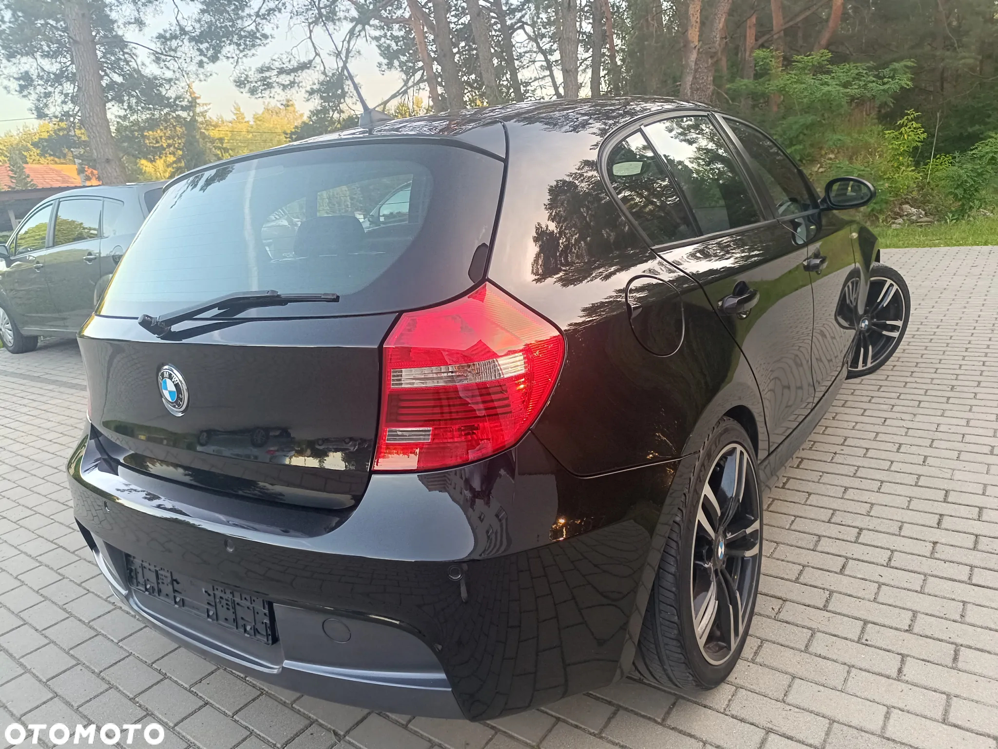 BMW Seria 1 120d DPF Edition Sport - 10