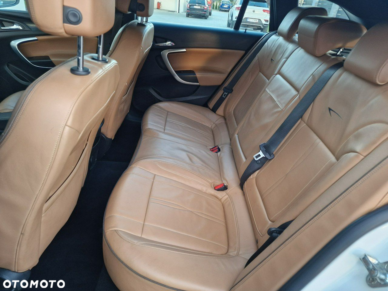 Opel Insignia - 14