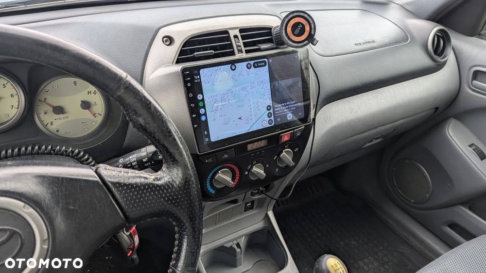 Toyota RAV4 D-4D 4x4 - 10
