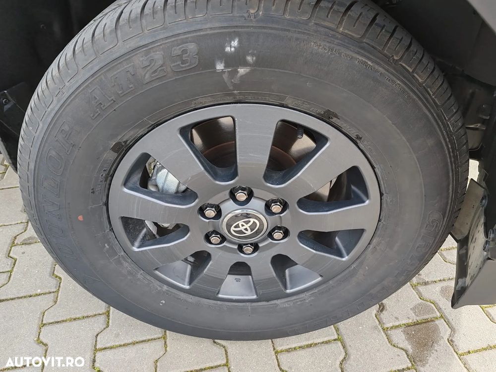 Toyota Land Cruiser 2.8l D-4D 204 CP A/T 7 locuri Executive - 26