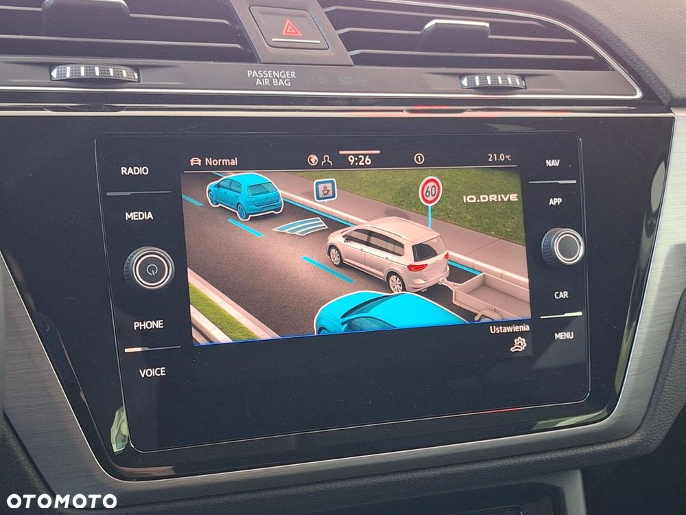 Volkswagen Touran 2.0 TDI BMT SCR Comfortline Plus - 33