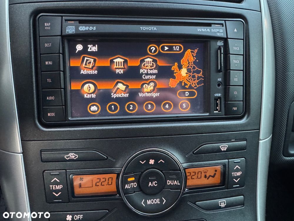 Toyota Auris 1.6 Valvematic Executive - 6