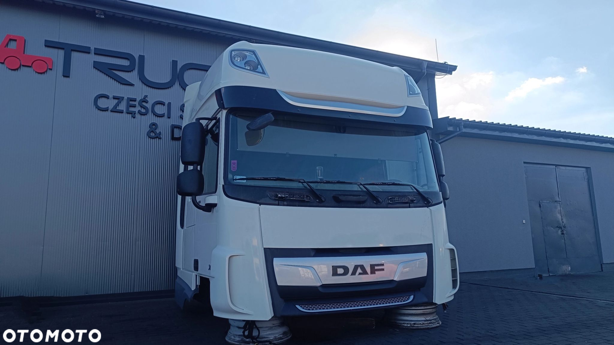 KABINA DAF XF 106 480 LIFT SSC - 2