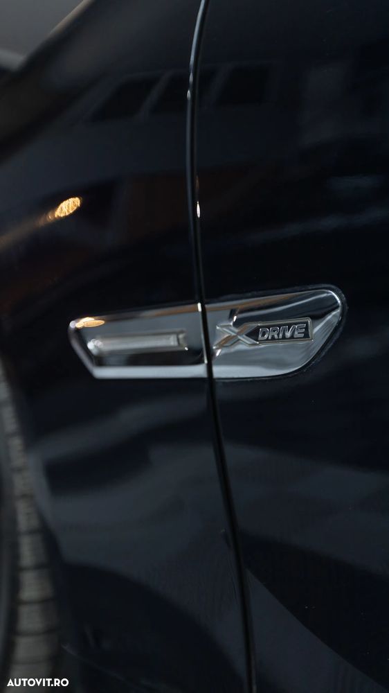 BMW Seria 7 750i xDrive - 6